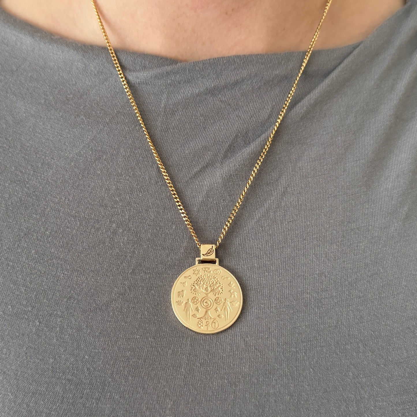 Garden of Eden: 9ct Gold Talisman