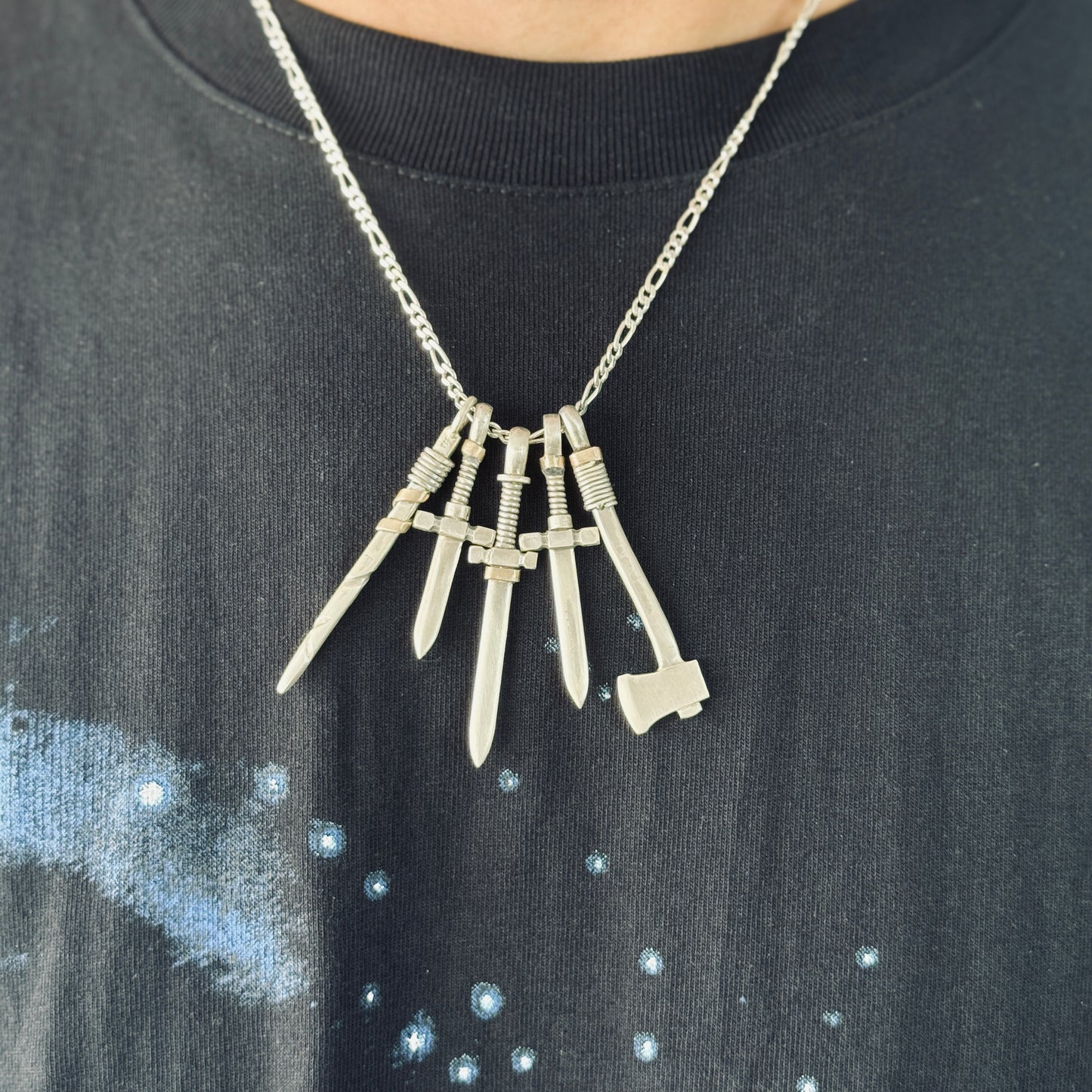 The Warrior's Sword - The Guardian's Blade