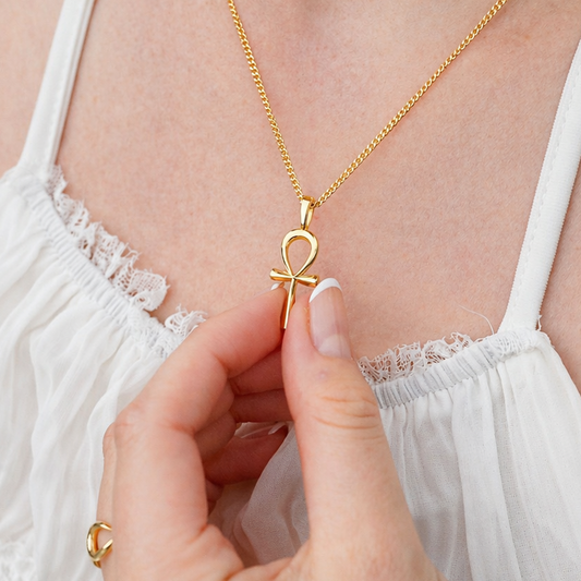 The Key of Life: 9ct Gold Pendant